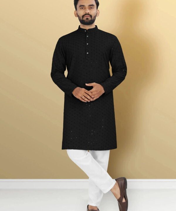 VeBNoR__Men_Self_Design_Jacquard_Straight_Kurta___Black__3