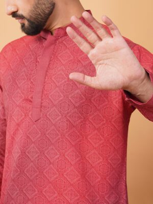 Men Diamond Motifs Printed Cotton Kurta | Adhirajan