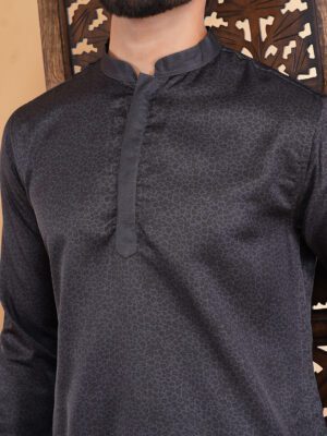 Men Leopard Printed Cotton Kurta | Adhirajan